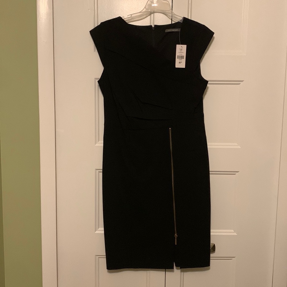 NWT Suzy Shier L Black Zipper Dress Rayon/Nylon/Spandex